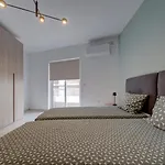 Designer 4 Bedroom Family With Side Sea View Apartment *