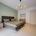 Designer 4 Bedroom Family With Side Sea View Apartament St Paul's Bay