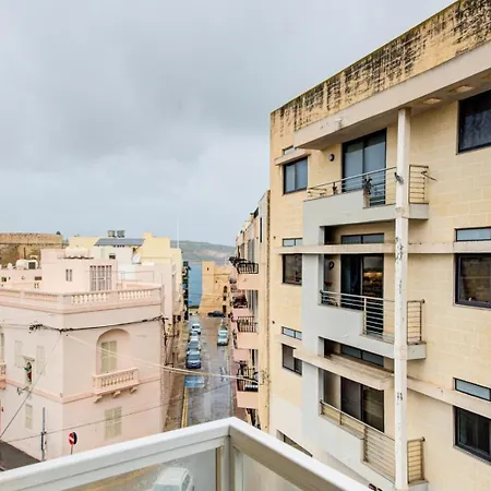Apartament Designer 4 Bedroom Family With Side Sea View St. Paul's Bay